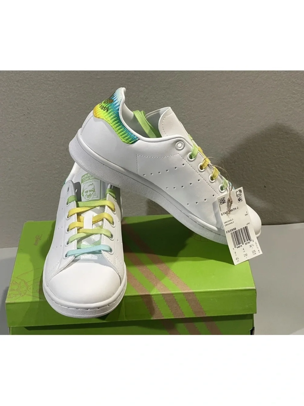 adidas clean white